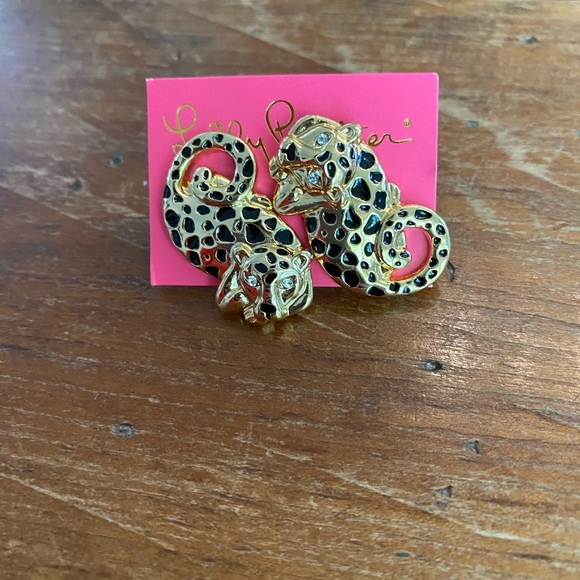 Lilly Pulitzer leopard earrings - Picture 1 of 1